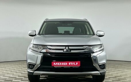 Mitsubishi Outlander III рестайлинг 3, 2016 год, 2 025 000 рублей, 2 фотография