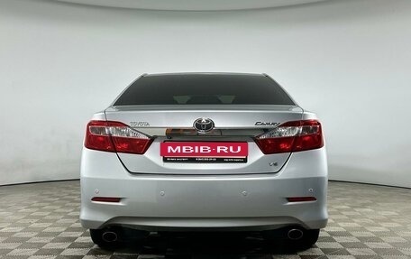 Toyota Camry, 2013 год, 1 589 000 рублей, 5 фотография