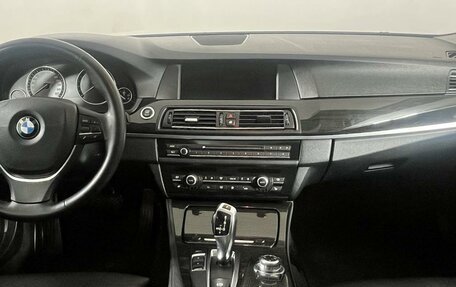 BMW 5 серия, 2011 год, 1 940 000 рублей, 14 фотография