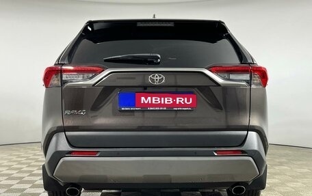 Toyota RAV4, 2021 год, 3 319 000 рублей, 5 фотография