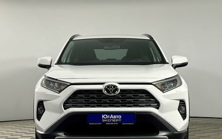 Toyota RAV4, 2019 год, 3 379 000 рублей, 2 фотография