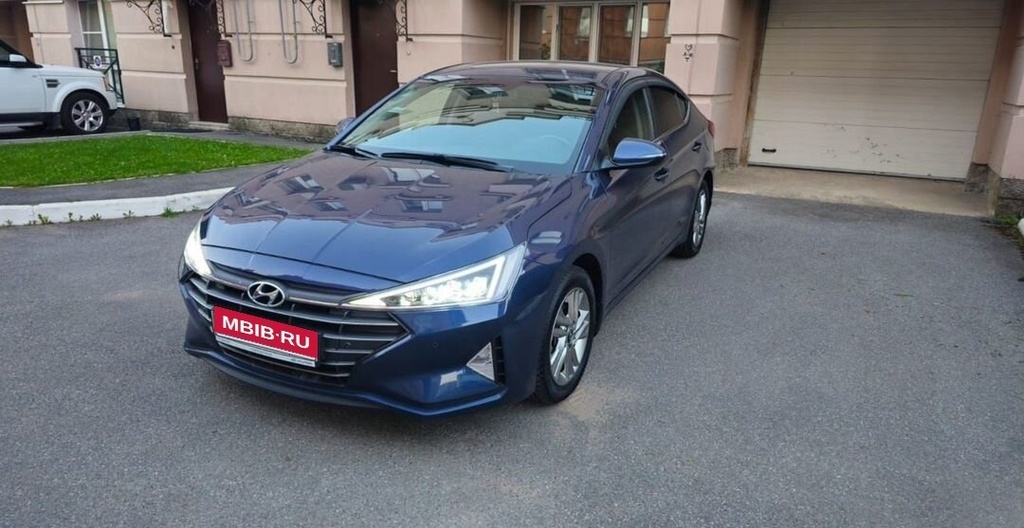 Hyundai Elantra, 2019 год, 2 075 000 рублей, 8 фотография