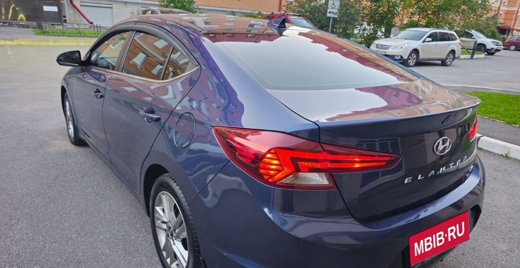 Hyundai Elantra, 2019 год, 2 075 000 рублей, 5 фотография