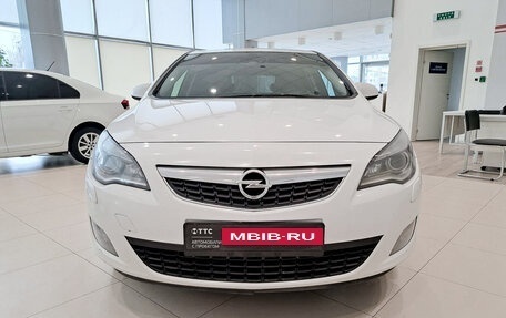 Opel Astra J, 2011 год, 724 000 рублей, 6 фотография