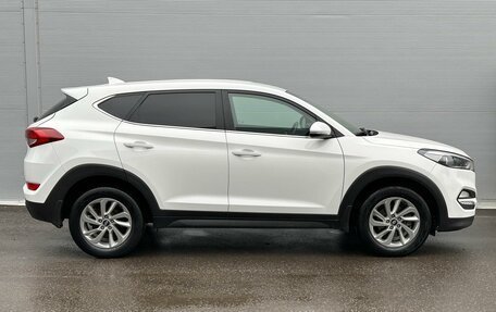 Hyundai Tucson III, 2017 год, 2 380 000 рублей, 5 фотография