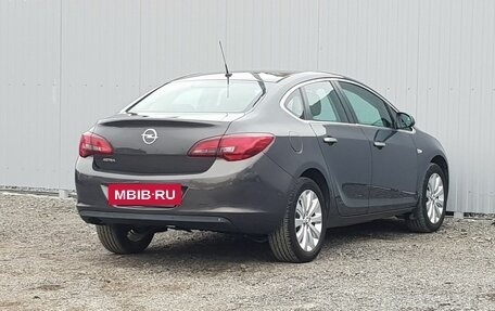 Opel Astra J, 2013 год, 999 000 рублей, 3 фотография