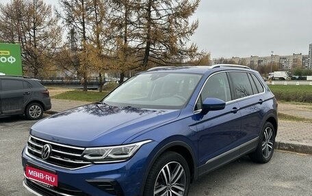 Volkswagen Tiguan II, 2021 год, 3 499 000 рублей, 1 фотография