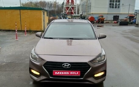 Hyundai Solaris II рестайлинг, 2018 год, 1 180 000 рублей, 1 фотография