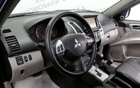 Mitsubishi Pajero Sport II рестайлинг, 2013 год, 1 619 000 рублей, 6 фотография