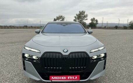 BMW 7 серия, 2022 год, 13 500 000 рублей, 2 фотография