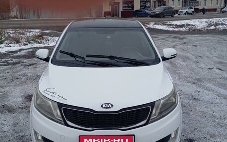 KIA Rio III рестайлинг, 2012 год, 900 000 рублей, 1 фотография