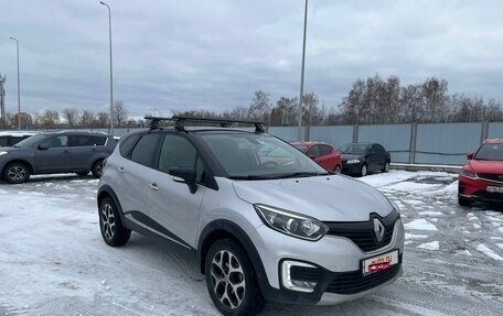 Renault Kaptur I рестайлинг, 2019 год, 1 920 000 рублей, 2 фотография