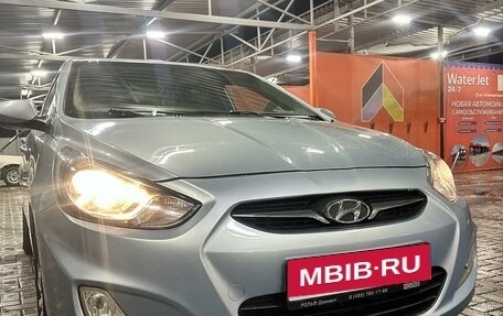 Hyundai Solaris II рестайлинг, 2011 год, 760 000 рублей, 1 фотография