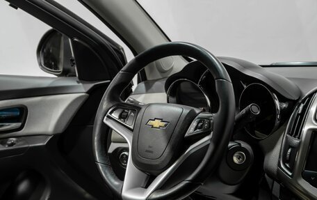 Chevrolet Cruze II, 2013 год, 899 000 рублей, 7 фотография