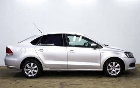 Volkswagen Polo VI (EU Market), 2011 год, 750 000 рублей, 5 фотография