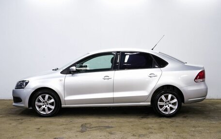 Volkswagen Polo VI (EU Market), 2011 год, 750 000 рублей, 4 фотография