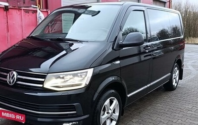 Volkswagen Caravelle T6 рестайлинг, 2016 год, 3 540 000 рублей, 1 фотография