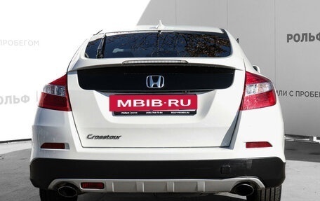 Honda Crosstour I рестайлинг, 2014 год, 2 305 000 рублей, 6 фотография