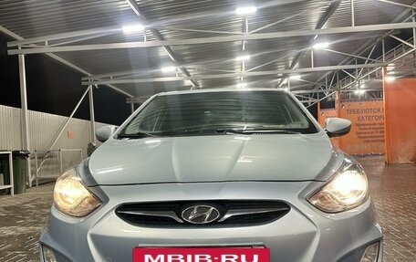 Hyundai Solaris II рестайлинг, 2011 год, 760 000 рублей, 6 фотография