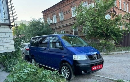 Volkswagen Transporter T5 рестайлинг, 2004 год, 1 580 000 рублей, 2 фотография