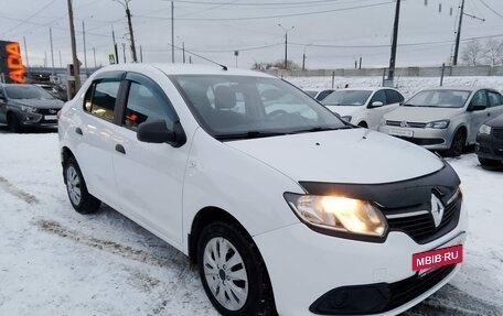 Renault Logan II, 2018 год, 510 000 рублей, 3 фотография