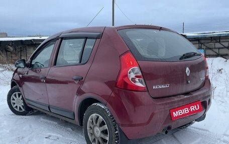 Renault Logan I, 2011 год, 599 000 рублей, 4 фотография