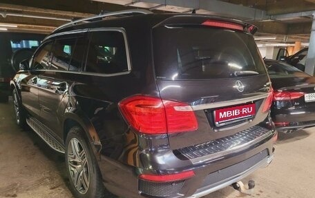 Mercedes-Benz GL-Класс, 2015 год, 4 900 000 рублей, 3 фотография