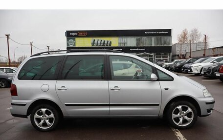 Volkswagen Sharan I рестайлинг, 2008 год, 665 000 рублей, 4 фотография