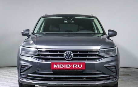 Volkswagen Tiguan II, 2021 год, 3 495 000 рублей, 2 фотография