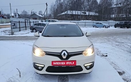 Renault Fluence I, 2013 год, 800 000 рублей, 2 фотография