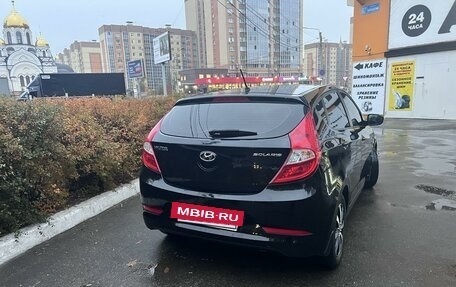 Hyundai Solaris II рестайлинг, 2015 год, 1 030 000 рублей, 4 фотография