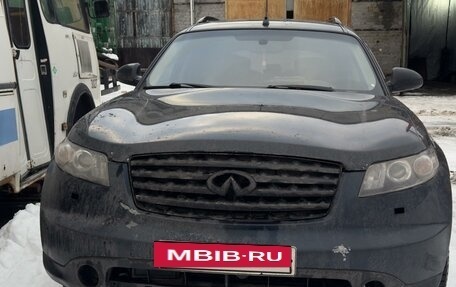 Infiniti FX I, 2004 год, 750 000 рублей, 3 фотография