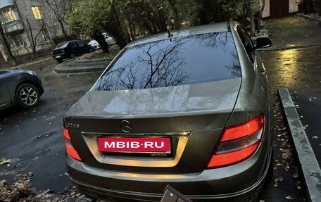 Mercedes-Benz C-Класс, 2007 год, 930 000 рублей, 6 фотография