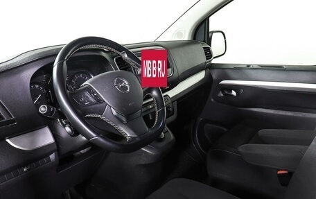 Opel Zafira Life I, 2021 год, 3 798 000 рублей, 17 фотография