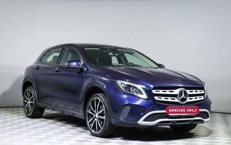 Mercedes-Benz GLA, 2018 год, 2 049 000 рублей, 3 фотография