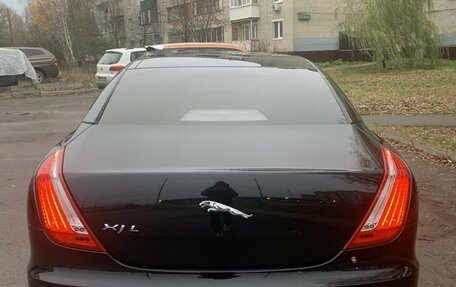 Jaguar XJ IV (X351), 2010 год, 2 200 000 рублей, 14 фотография