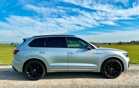 Volkswagen Touareg III, 2019 год, 7 500 000 рублей, 5 фотография