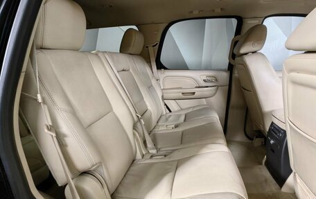 Cadillac Escalade III, 2008 год, 1 515 000 рублей, 12 фотография