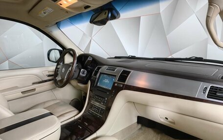 Cadillac Escalade III, 2008 год, 1 515 000 рублей, 9 фотография