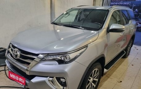 Toyota Fortuner II, 2019 год, 4 150 000 рублей, 4 фотография