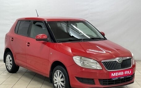 Skoda Fabia II, 2012 год, 620 000 рублей, 2 фотография