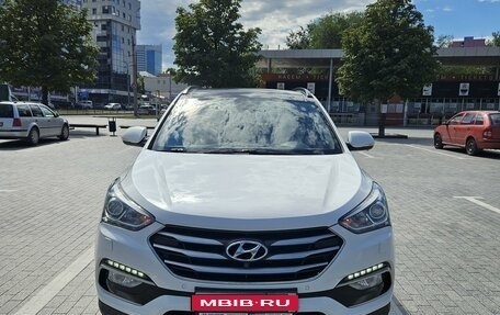 Hyundai Santa Fe III рестайлинг, 2016 год, 2 550 000 рублей, 1 фотография