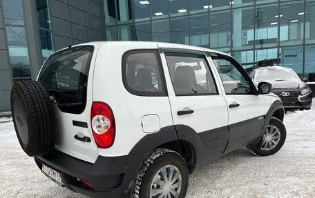 Chevrolet Niva I рестайлинг, 2014 год, 635 000 рублей, 3 фотография