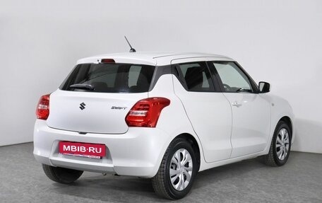 Suzuki Swift V, 2017 год, 1 280 000 рублей, 6 фотография