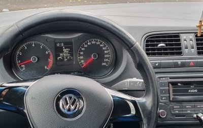 Volkswagen Polo VI (EU Market), 2015 год, 580 000 рублей, 1 фотография