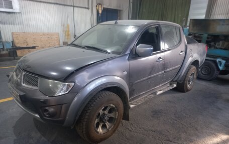 Mitsubishi L200 IV рестайлинг, 2012 год, 691 000 рублей, 1 фотография