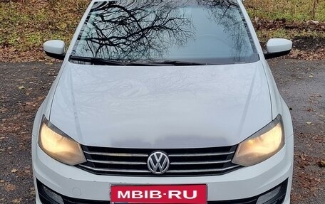 Volkswagen Polo VI (EU Market), 2015 год, 580 000 рублей, 2 фотография