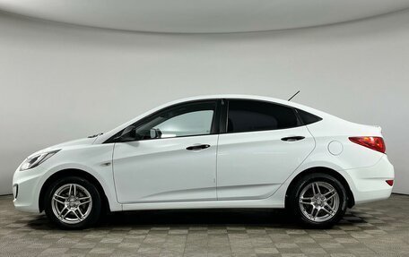 Hyundai Solaris II рестайлинг, 2013 год, 919 000 рублей, 3 фотография