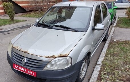 Renault Logan I, 2013 год, 420 000 рублей, 2 фотография