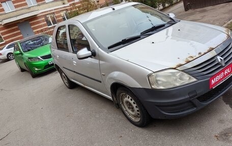 Renault Logan I, 2013 год, 420 000 рублей, 4 фотография